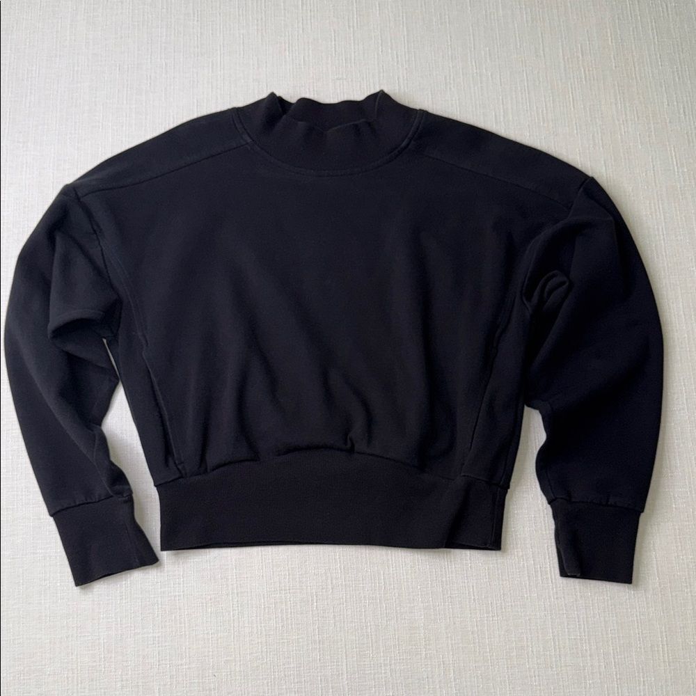 Old Navy Active Dynamic Fleece Black Pullover Sweatshirt